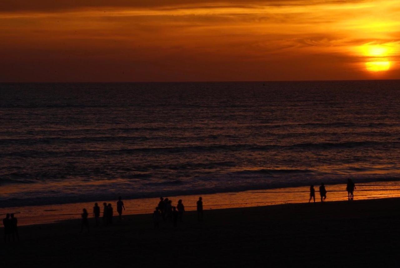 Victoria Beach Sunset Lounge Cadix Extérieur photo